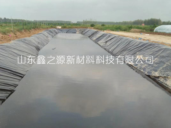 鋪設(shè)hdpe土工膜時(shí)可進(jìn)行無縫連接嗎？