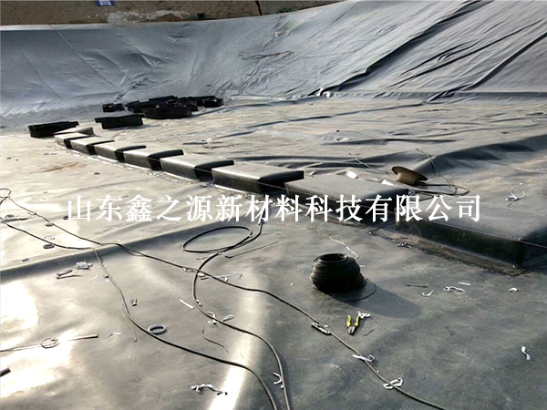 魚塘養(yǎng)殖防滲膜鋪設：創(chuàng)新施工，高效防滲的綠色養(yǎng)殖新篇章