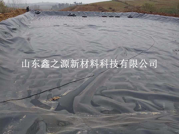 蓄水池防滲膜焊接要精準(zhǔn)！6 步操作讓接縫 “滴水不漏”