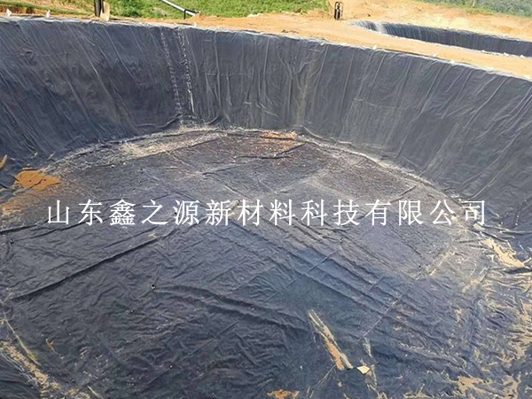 沼氣池防滲膜鋪設(shè)前，這些準(zhǔn)備工作要做足